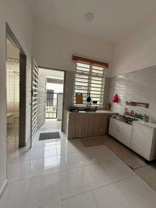 Teres Bandar Kuantan Putri