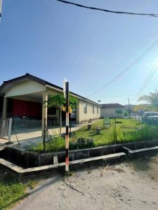 Corner Lot Indera Sempurna