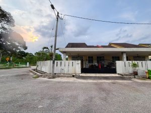 Semi D Kampung Padang