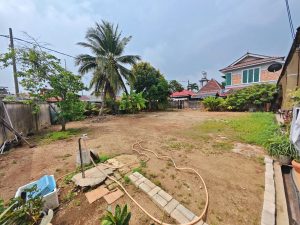 corner lot semi d sungai isap